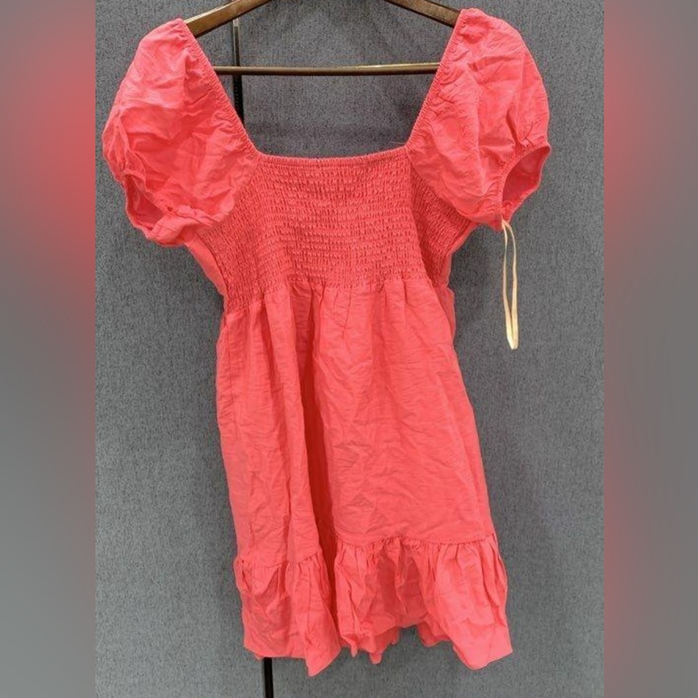 BCBGeneration Coral Puff Sleeve Top - Picture 2 of 4